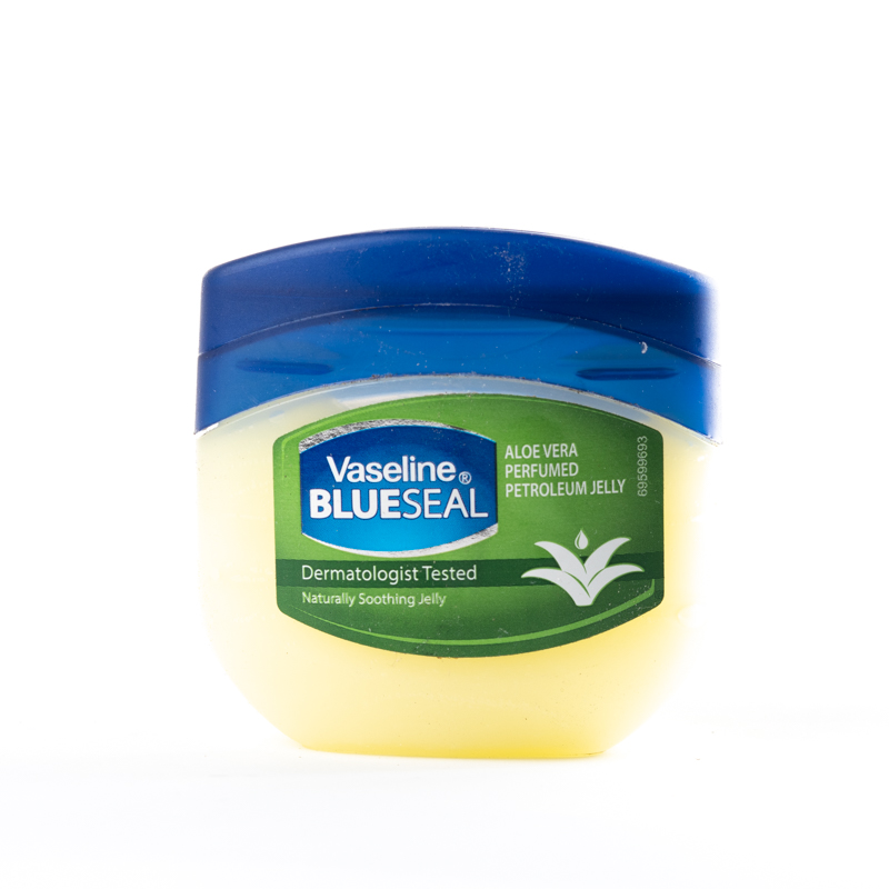 Vaseline Aloe Fresh Petroleum Jelly 95ml